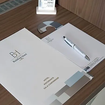 Hotel Building 4*